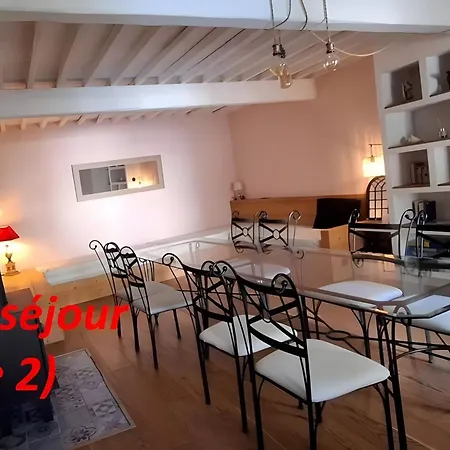 Le Grillon De La Rochette Сasa de vacaciones